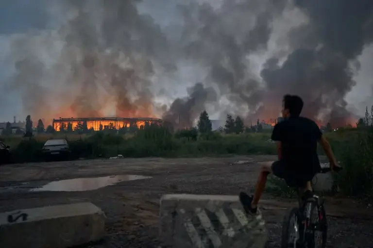At least 14 dead and 27 injured in Russian attacks in the Kyiv region