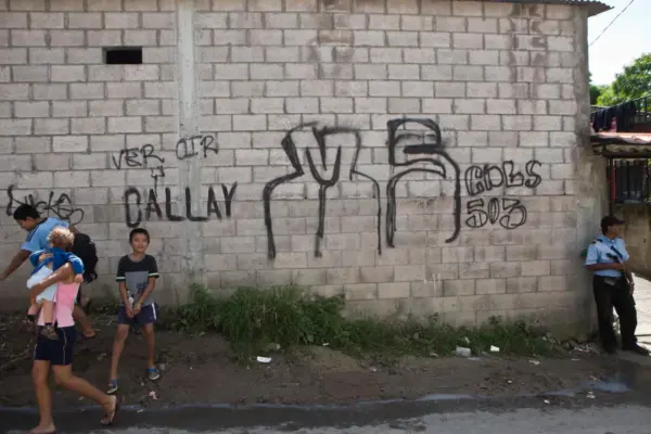 Pandilleros de la Mara Salvatrucha afirman que sepultaron a 200 personas en la cuna política de Bukele