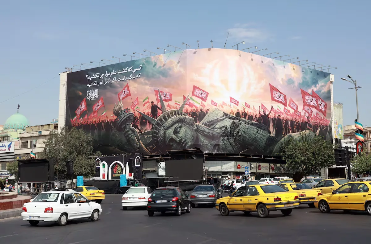 Iran threatens to attack neighboring countries that join the United States' economic war