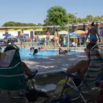 Sevilla only has five public recreational swimming pools, one for every 140,000 inhabitants