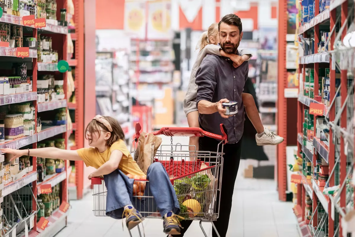 Rude children and parents who don't know how to raise them: a statement that deserves to be reviewed