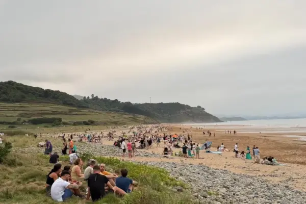Heard during the eclipse on an Asturian beach: “We’ll see the one from the next century somewhere else”