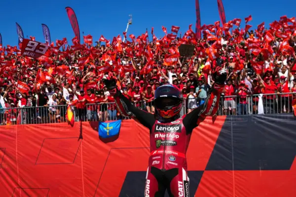 Marc Márquez triumphs at the Aragon GP and now threatens Jorge Martín's lead in MotoGP