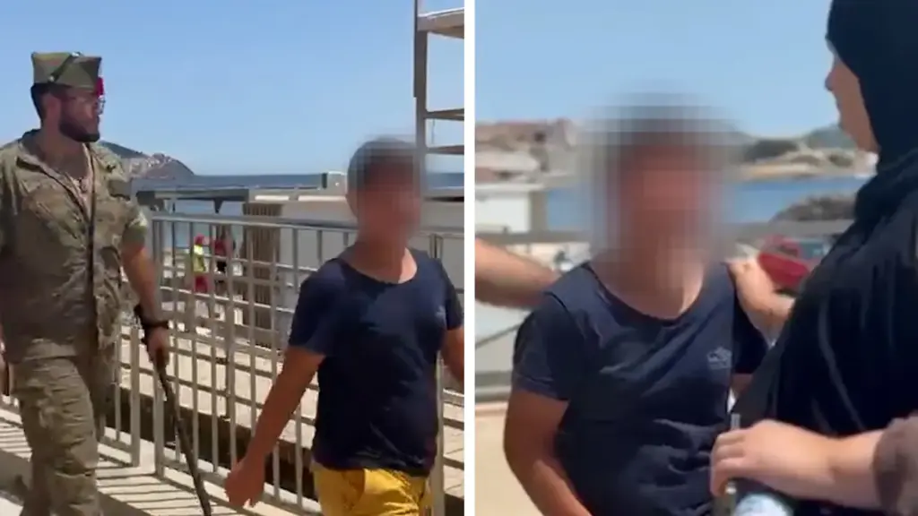 Images of a 12-year-old boy in Ceuta who tearfully asks not to be returned to Morocco