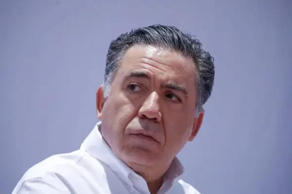 Enrique Inzunza, without Rocha and without Morena