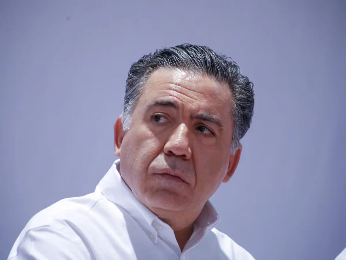 Enrique Inzunza, without Rocha and without Morena