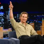 Matthew McConaughey repasa las anécdotas de su carrera: de la película que más ganancias le genera al papel en una exitosa serie que rechazó