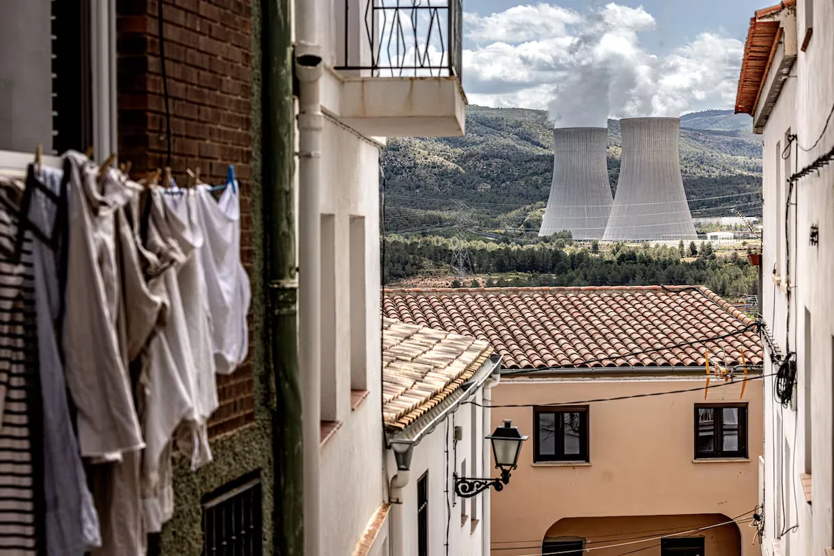 Environmentalists and the renewable sector doubt that the closure schedule for the rest of the nuclear power plants will be met after the extension of Almaraz