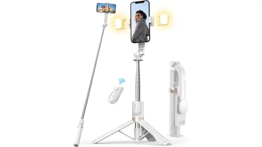 View of the Pnitri PNQ02MP-W selfie stick.