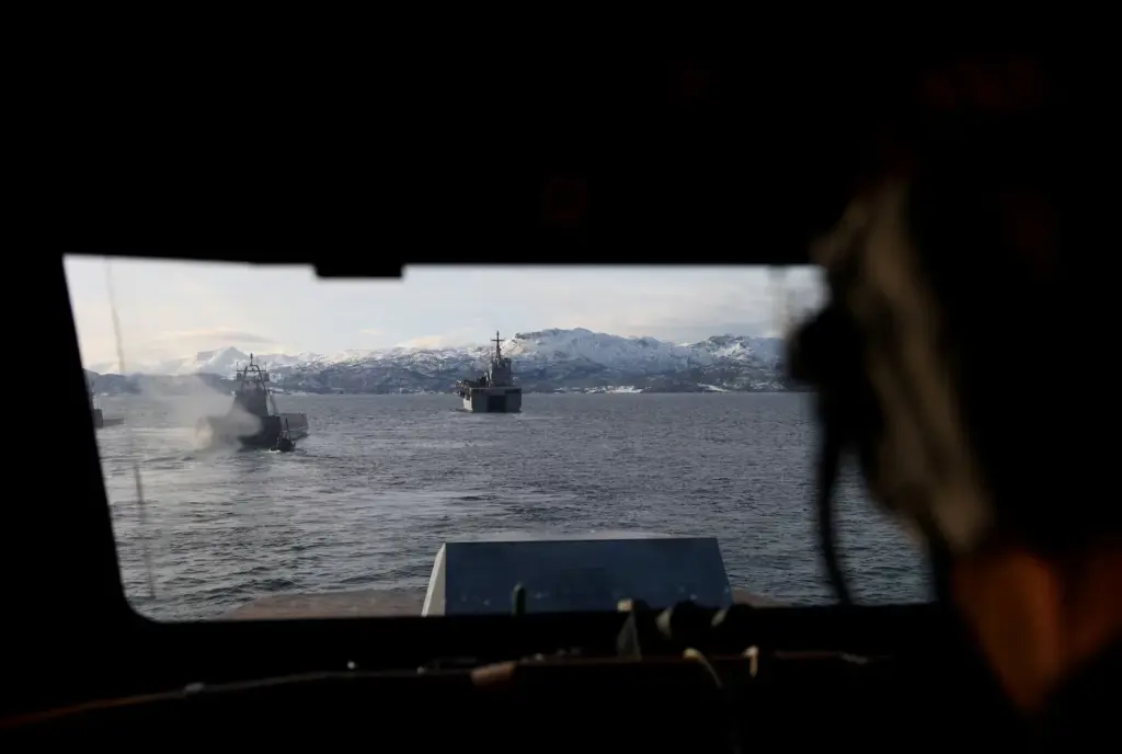 The new Arctic route redraws the maps of economy and geopolitics