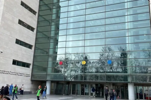 The PSPV-PSOE denounces the elimination of judicial family meeting points in 10 municipalities