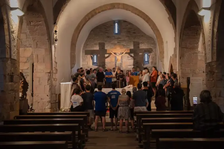 The minute and a half of fame of empty Spain: the total eclipse will hide the Camino de Santiago