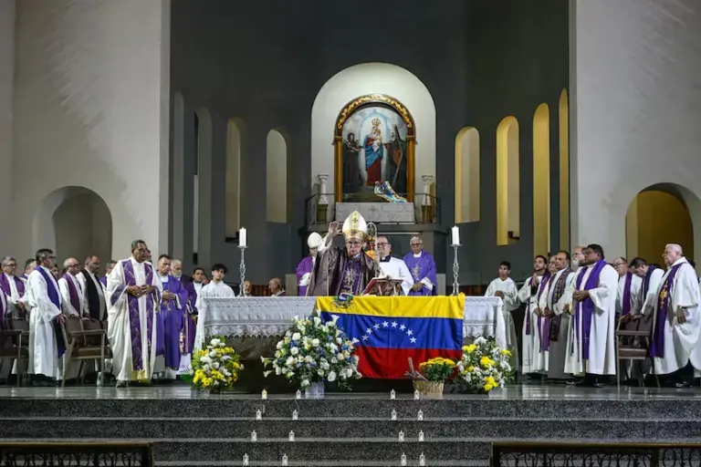 Earthquake survivors in Venezuela take refuge in faith
