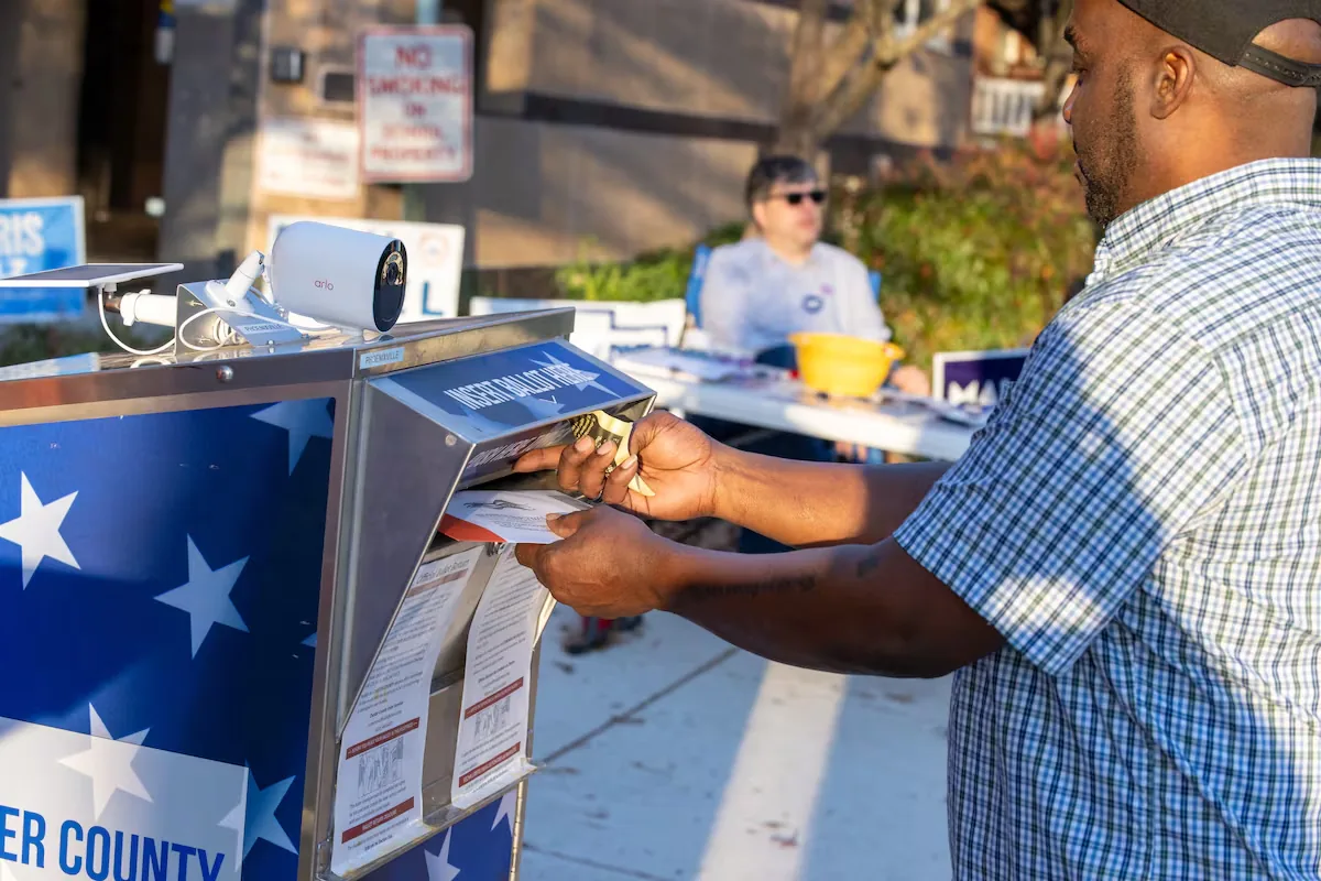 The Trump Administration asks the Supreme Court to allow it to enforce the decree that limits mail-in voting in the ‘midterms’