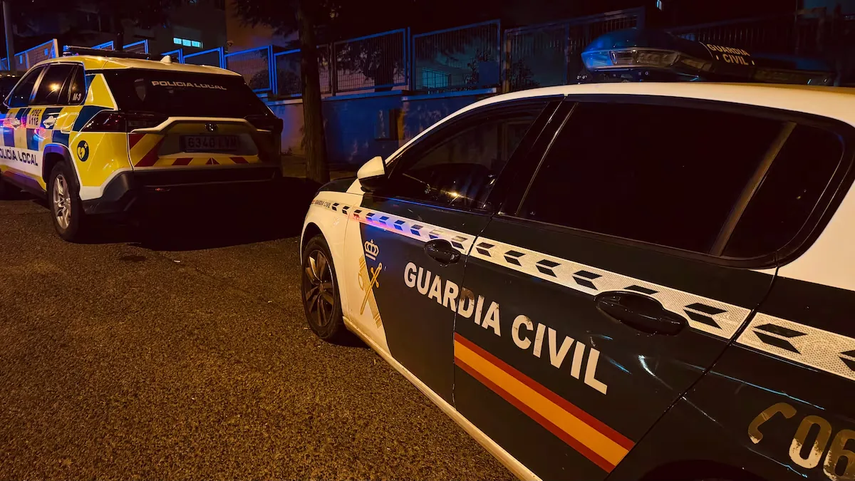 Arrested after stabbing his uncle to death in the Valencian town of Massanassa