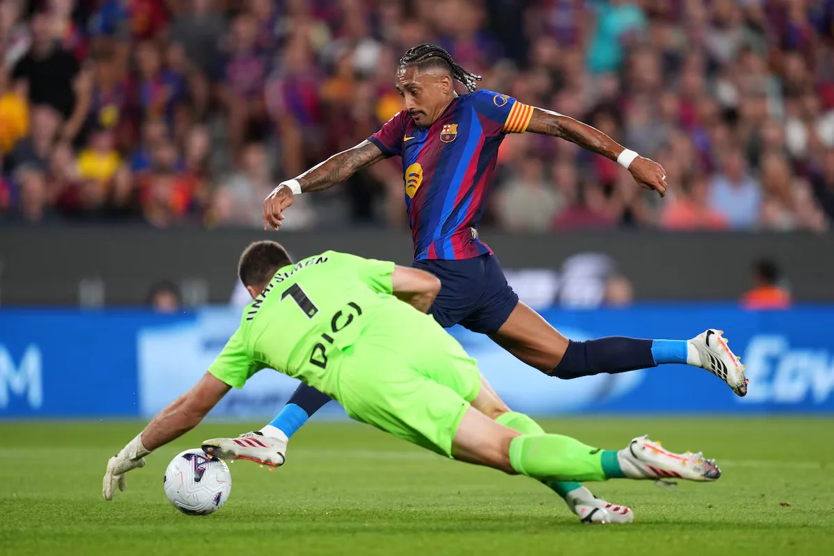El Camp Nou enjoys Barça against a developing Athletic