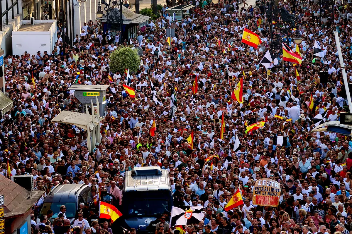 “Ceuta is not for sale”: the city takes to the streets after ten days of tension