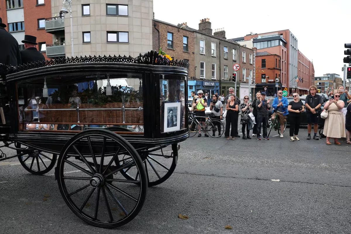 Ireland bids farewell to Glen Hansard accompanied by musical performances from Bono and a poem by Patti Smith