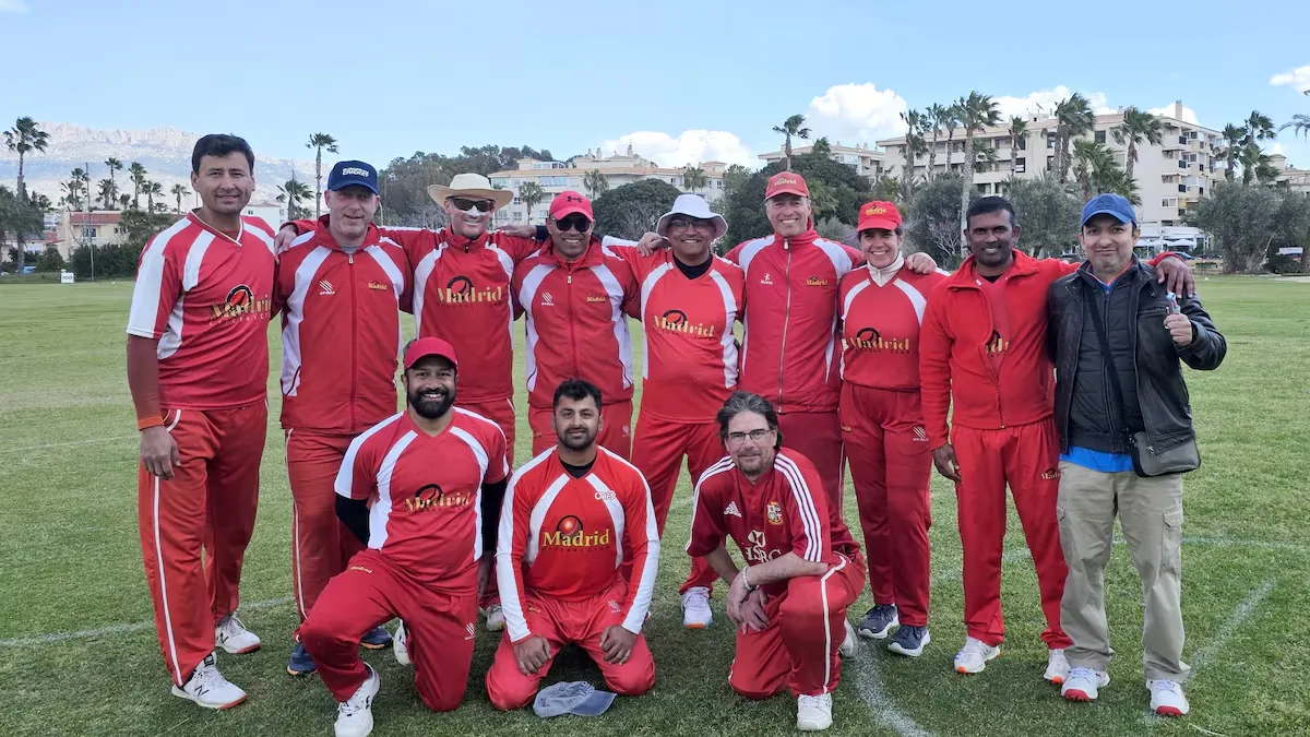 Madrid Cricket Club, an established institution but without a headquarters, exiled on the Alicante coast