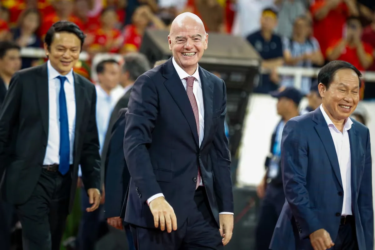 UEFA prepares a criminal complaint against Infantino for his failed plan to sell the commercial rights of the World Cup