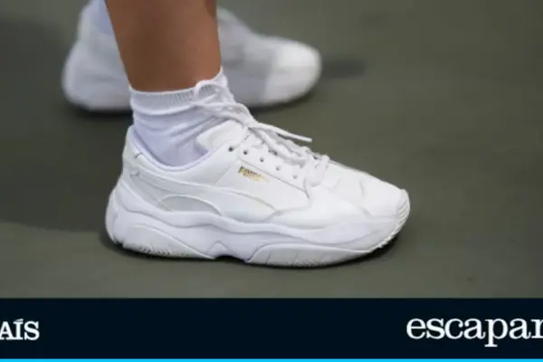 10 comfortable sneakers for walking all day that have thousands of reviews on Amazon