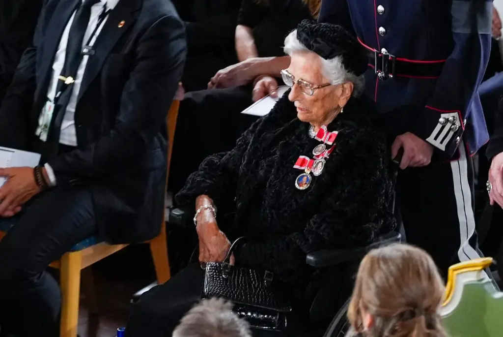 Princess Astrid, sister of Harald of Norway, dies two days after the monarch's funeral