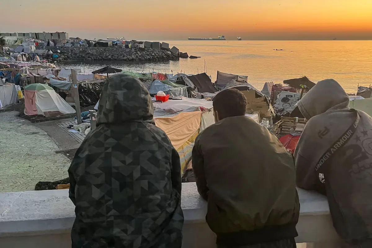 The National Court halts the migrant camp at the port of Ceuta following a complaint from a police union