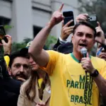 El Supremo de Brasil investiga al candidato presidencial Bolsonaro por corrupción