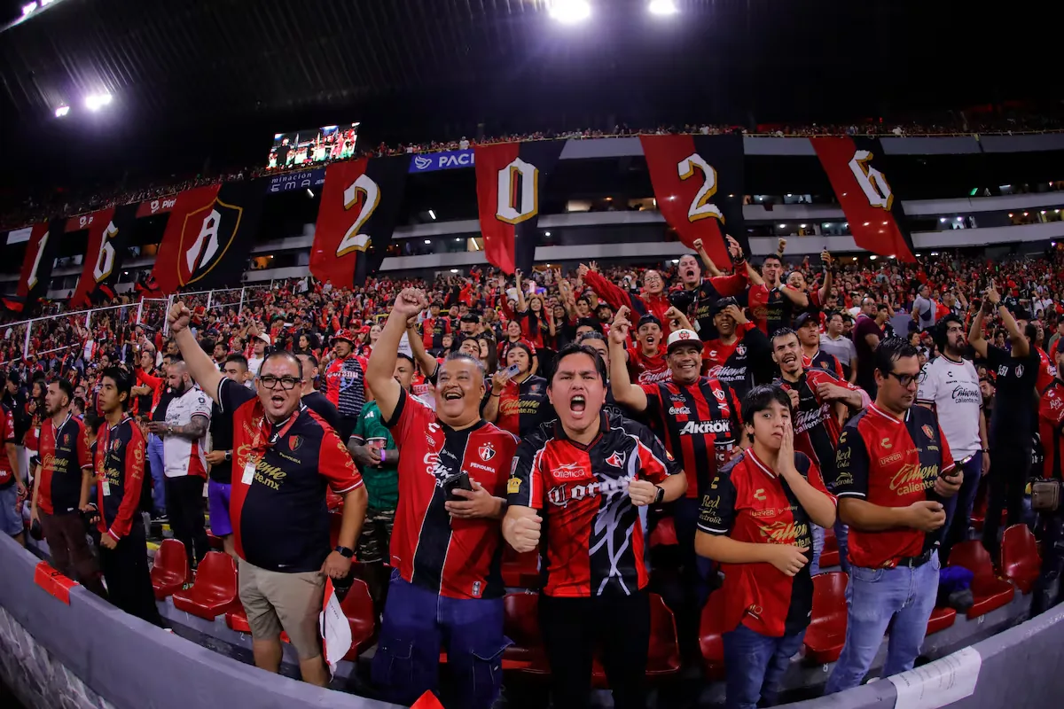 Mexico opens an investigation for possible monopoly in the professional football market