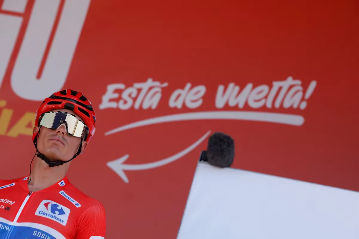 Enric Mas, winner of the Vuelta: “Tears have escaped me and a few more will fall”