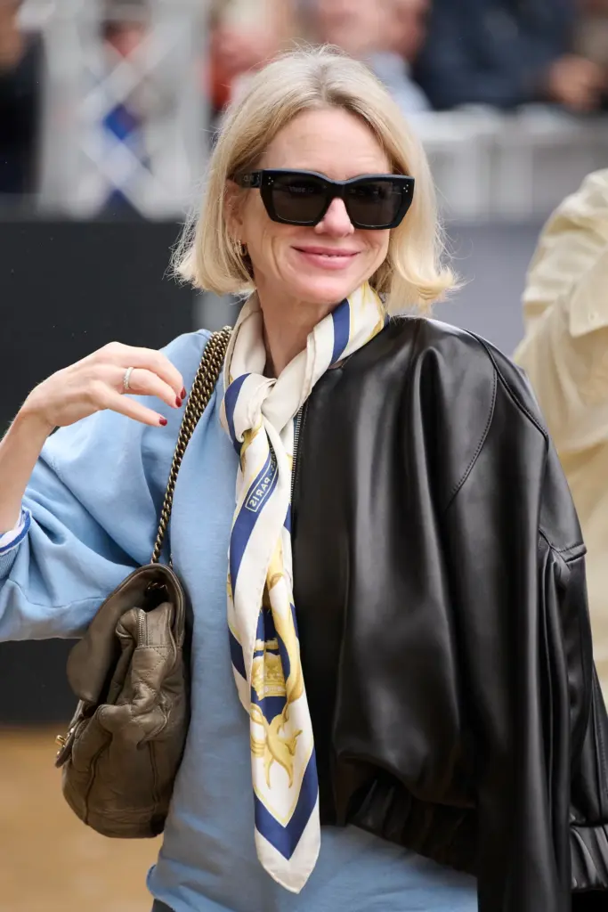 Naomi Watts is already in San Sebastián: her comfortable and autumnal ‘look’ for arriving at the Festival