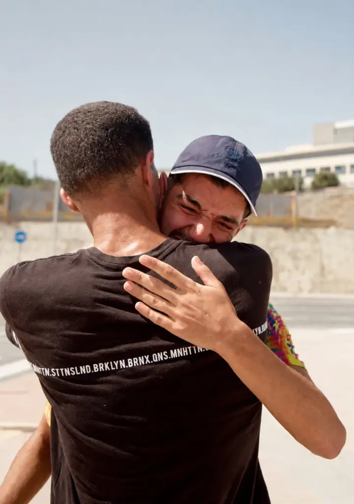 Leaving Ceuta on my own feet: "I can't take it anymore, I'm leaving. I still don't know why I came"
