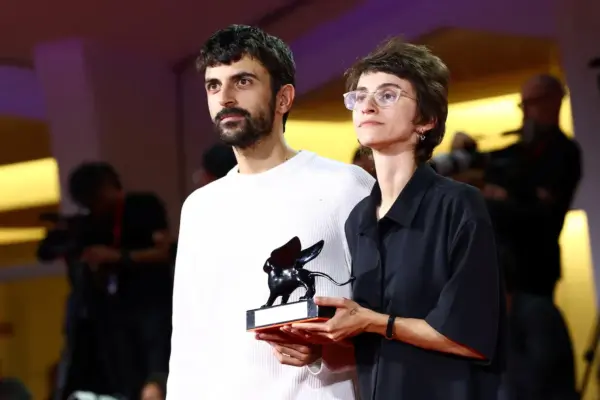 The Minister of Culture of Israel threatens to revoke the citizenship of the two directors of the documentary ‘NAZA’, awarded in Venice
