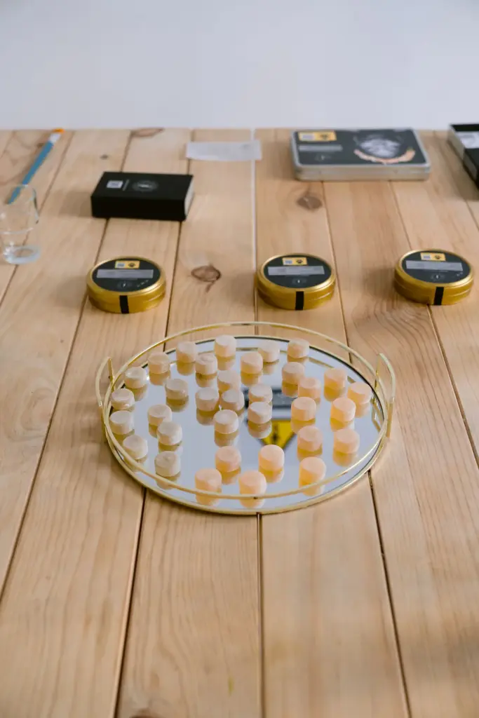 The chef who gave up his Michelin star opened a restaurant in a Madrid market and now sells candy for adults