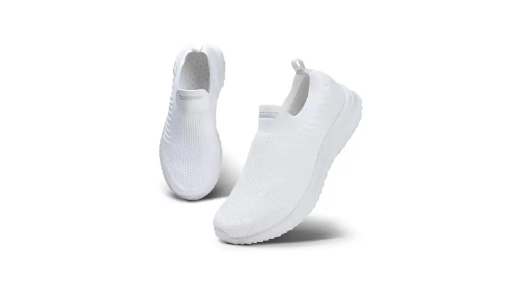 10 comfortable sneakers for walking all day that have thousands of reviews on Amazon
