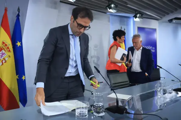 The Government announces a 309 million emergency plan to help Ceuta