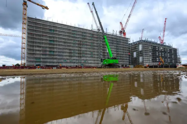 The AI cloud touches ground: infrastructure investment approaches $1.5 trillion this year and puts the planet's resources at risk