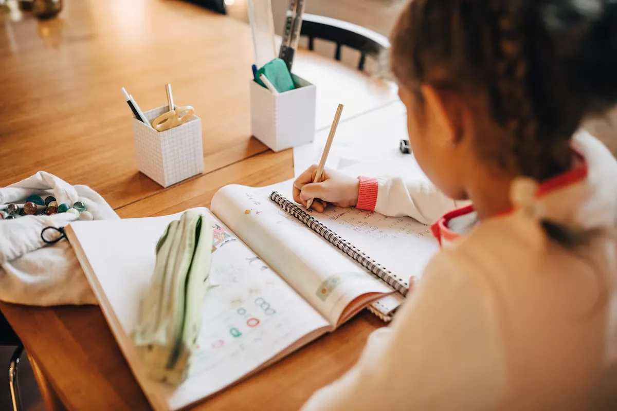 School Achievement Bonus 2026 in Chile: requirements, amounts, and how to check with the RUT if applicable