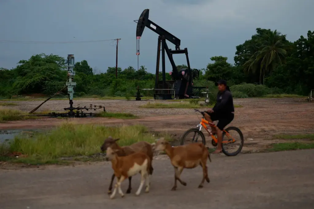 The White House confirms the “privatization” of the Venezuelan oil sector with a century-long contract