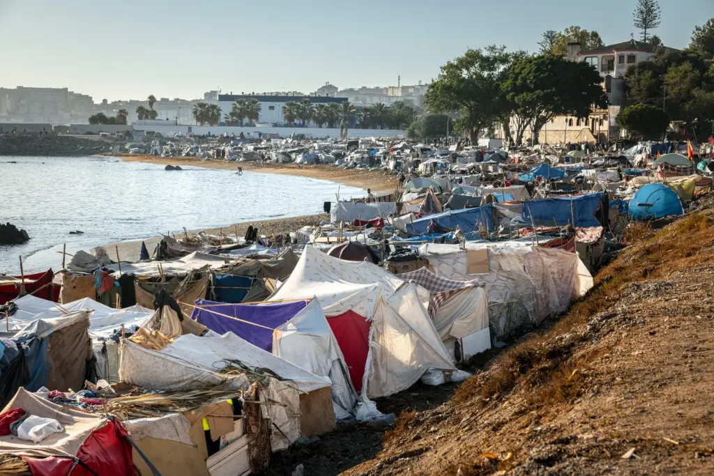 The Government trusts to clear the beaches of Ceuta after the National Court unblocks the transfer to the port