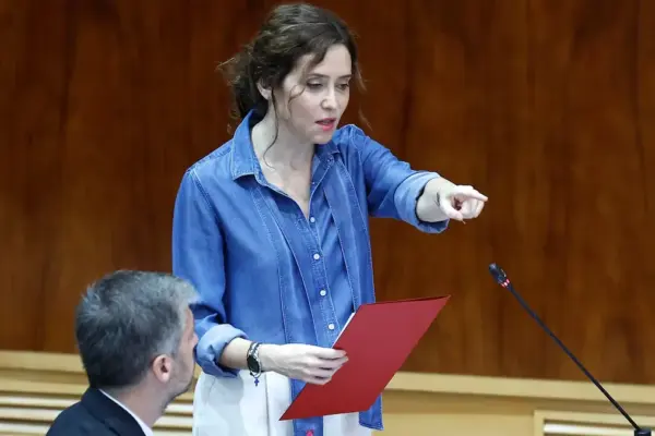 Ayuso ignores the documents proving the manipulation of the Ramón y Cajal waiting lists and insists on the “hoax”