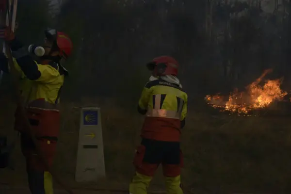 The Xunta admits deficiencies in the safety equipment of forest firefighters