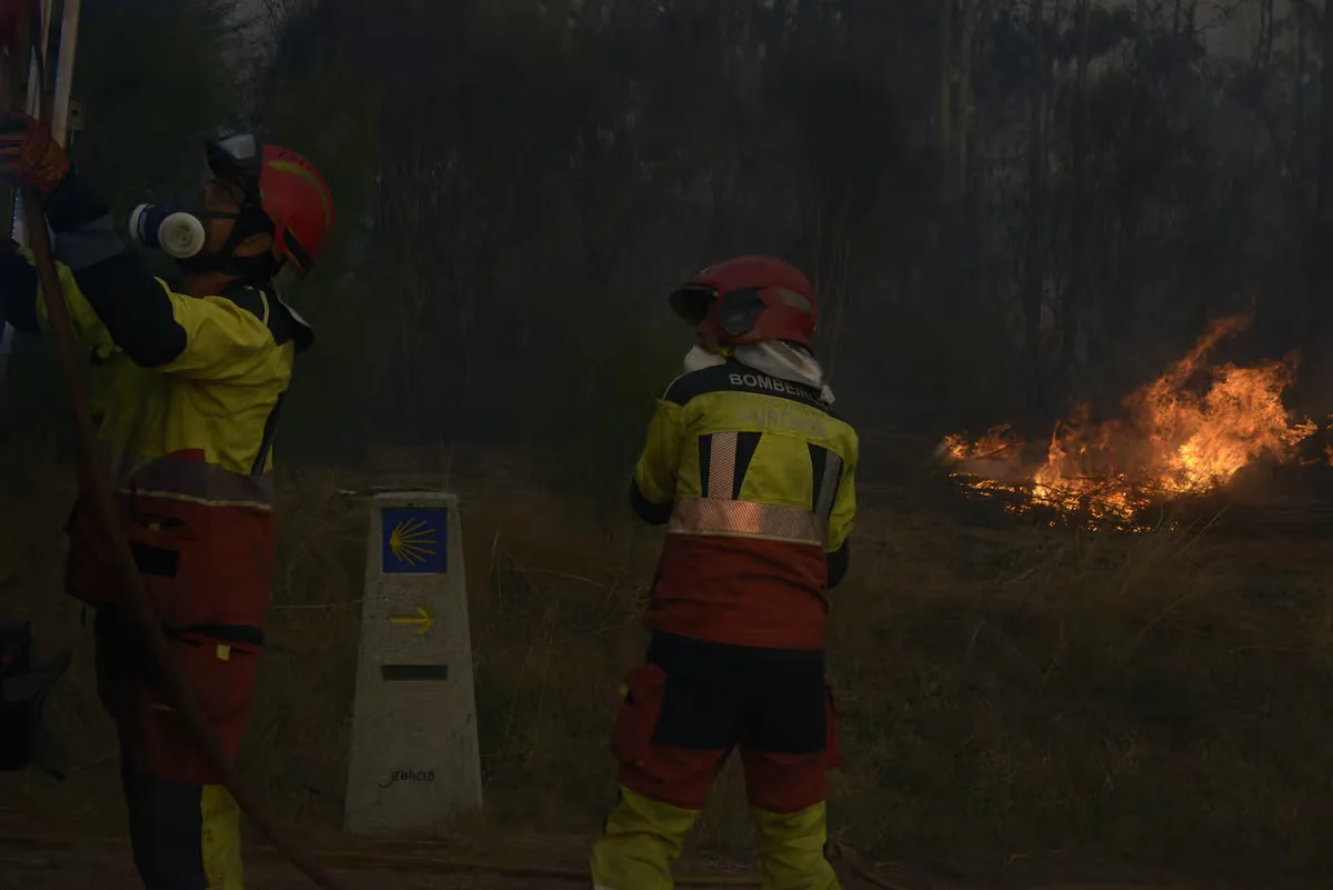 The Xunta admits deficiencies in the safety equipment of forest firefighters