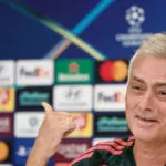 Mourinho recovers the famous “Why?“ from 2011 to complain about the penalty not repeated against Betis