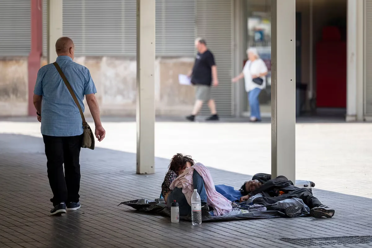 The Generalitat announces an extra 30 million to combat homelessness in Catalonia