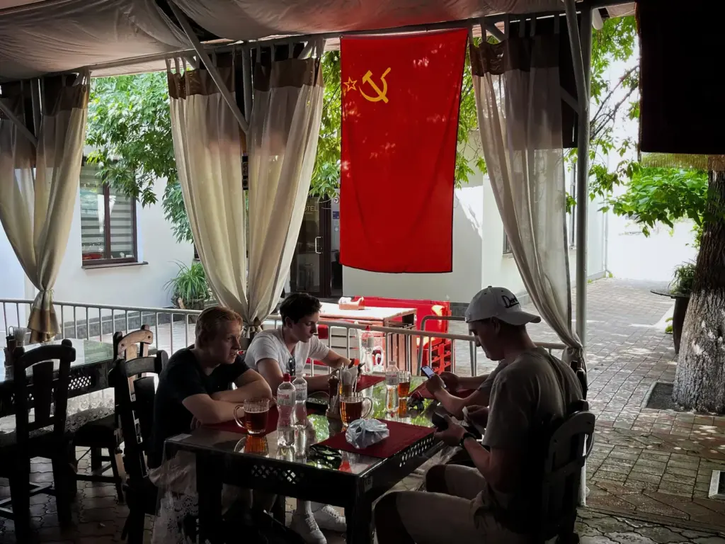 Between Kremlin troops and Soviet aroma in Transnistria, the pro-Russian entelechy of Moldova
