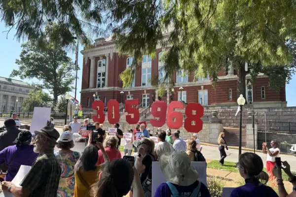 The Missouri Supreme Court overturns the new electoral maps that favored the Republican Party ahead of the midterms