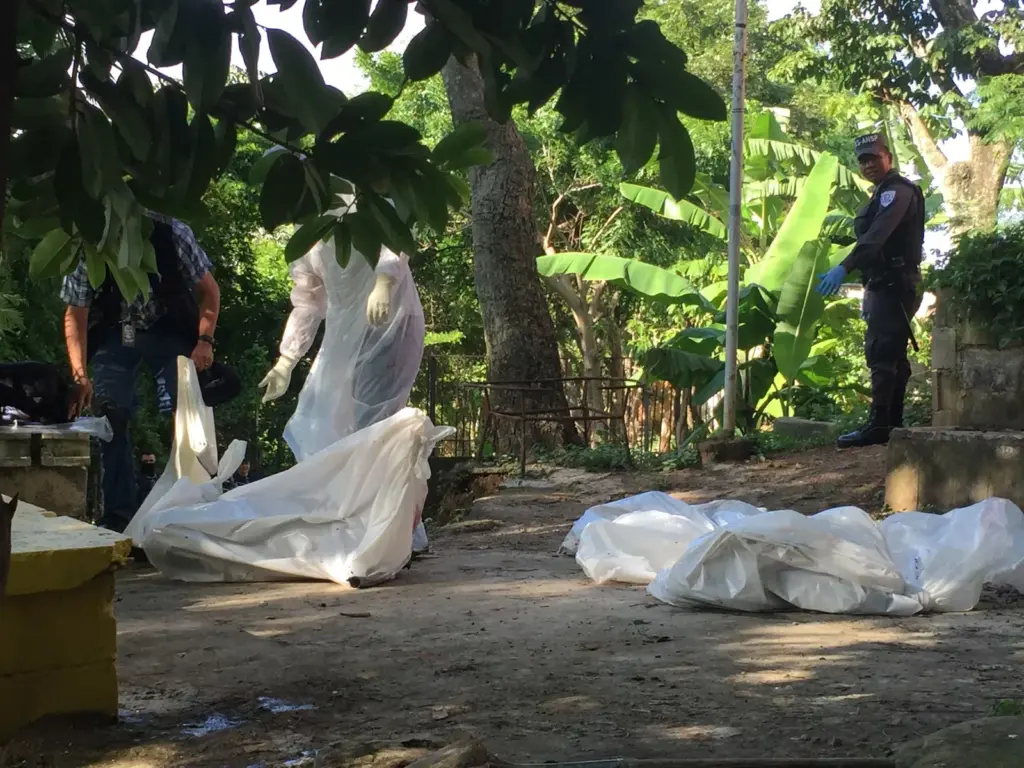 “Y nunca más volvió”: las madres que buscan a ciegas a los desaparecidos de El Salvador