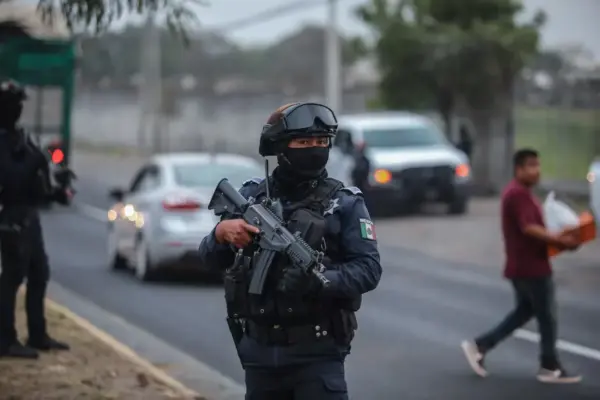 Two federal police officers die in an armed attack while investigating a kidnapping in Veracruz