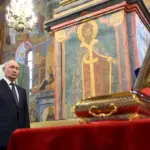 Putin sends his troops the relics of Prince Donskoy, a myth of his millennial war against the West